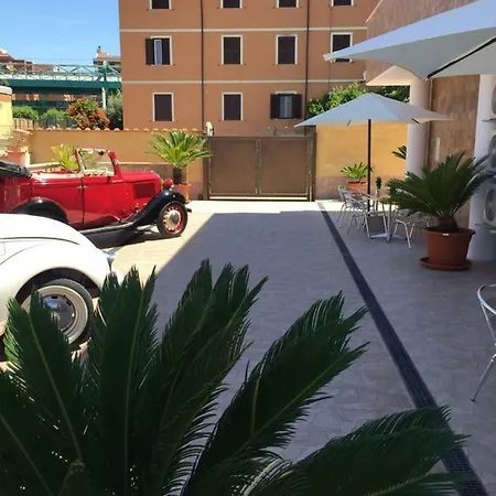 Beb La Lupa 4* Roma