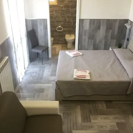 Oda ve Kahvaltı Beb La Lupa Roma