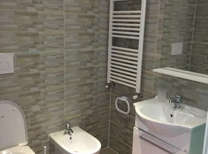 Beb La Lupa Nocleg ze śniadaniem 4*