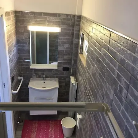 Beb La Lupa Bed & Breakfast